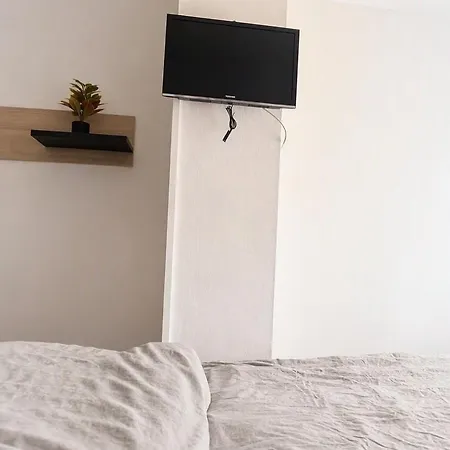 Einliegerwohnung In Idyllischem Apartment *